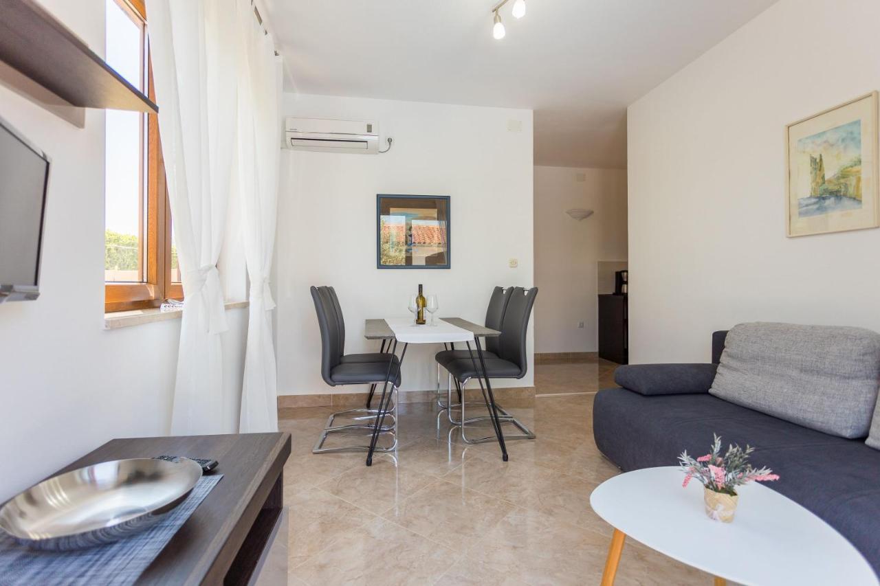 Apartman Mia Фажана Екстер'єр фото